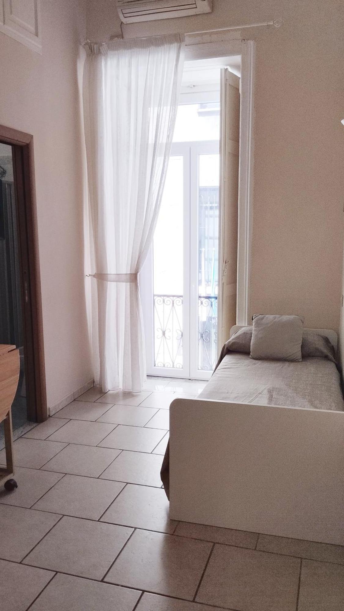 B&B Napoli Campagnari Bagian luar foto